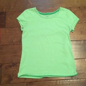 Green short sleeve shirt